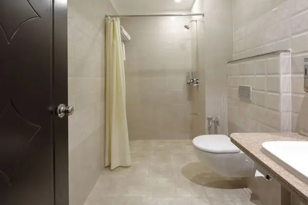 Deluxe Tek Büyük veya İki Ayrı Yataklı Oda