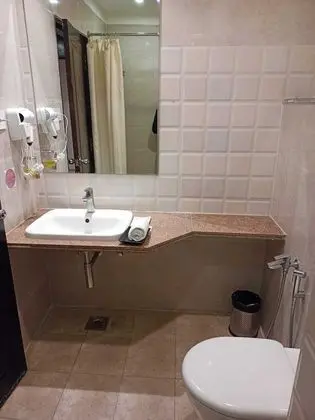 Deluxe Tek Büyük veya İki Ayrı Yataklı Oda
