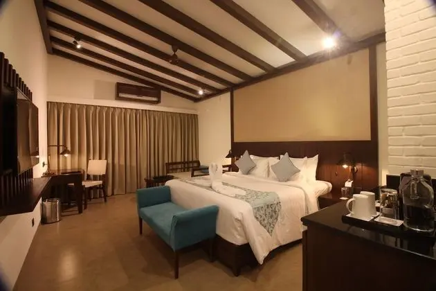 Deluxe Tek Büyük Yataklı Oda, Avlu