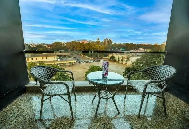 Premium Fort View Room with Bathtub