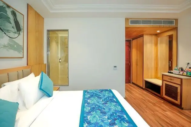 Premium Tek Büyük Yataklı Oda