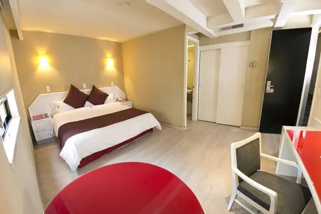 1 Çift ​​kişilik Yatak With Double Bed