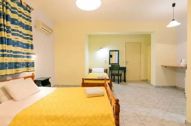 Üç Kişilik Oda, Balkon