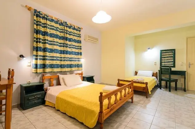 Üç Kişilik Oda, Balkon