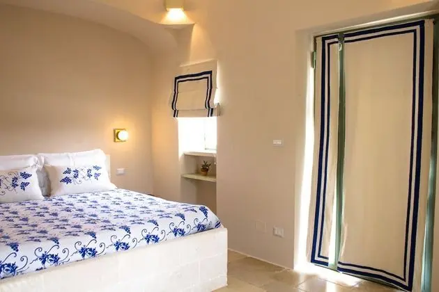 Tek Büyük Yataklı Oda (Trullo B)