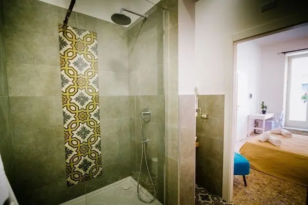 Classic Oda, Şehir Manzaralı (Re Umberto)