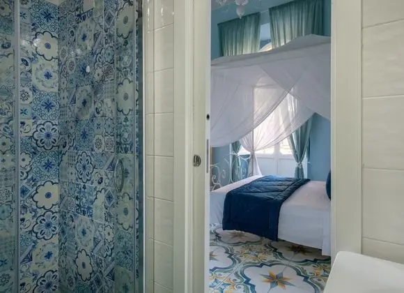 Deluxe Tek Büyük Yataklı Oda, Balkon