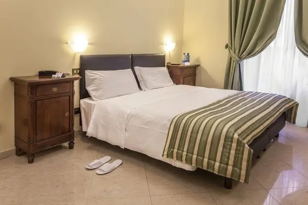 Standard Tek Büyük Yataklı Oda, Ek Bina