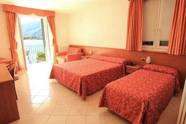 Comfort Üç Kişilik Oda, Göl Manzaralı