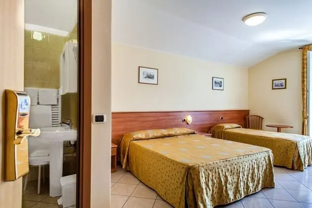 Comfort Üç Kişilik Oda, Göl Manzaralı