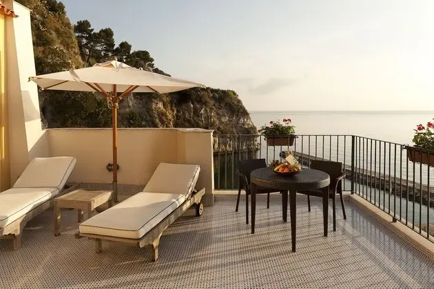 Junior Süit, Balkon, Deniz Manzaralı