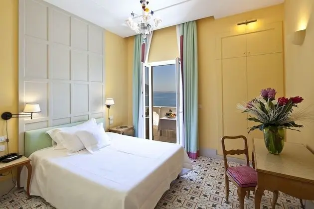 Superior Tek Kişilik Oda, 1 Tek Kişilik Yatak, Balkon, Deniz Manzaralı