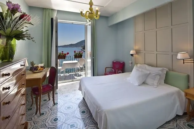 Superior Tek Kişilik Oda, 1 Tek Kişilik Yatak, Balkon, Deniz Manzaralı