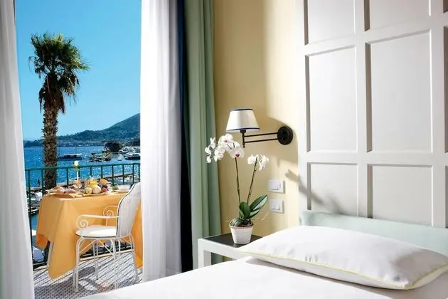 Superior Tek Kişilik Oda, 1 Tek Kişilik Yatak, Balkon, Deniz Manzaralı