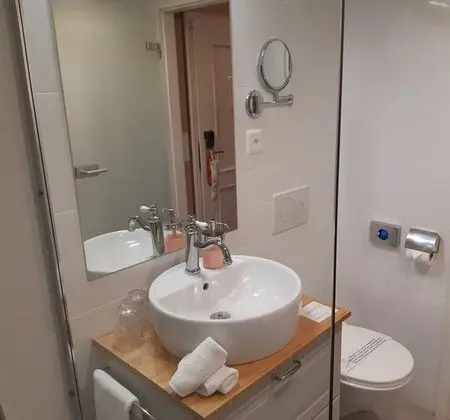 Deluxe Tek Büyük Yataklı Oda, Balkon