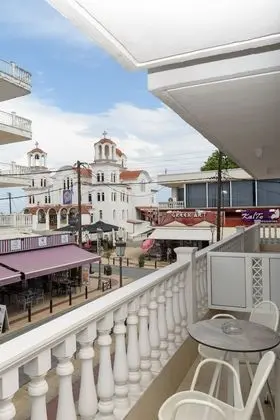 Deluxe Tek Büyük veya İki Ayrı Yataklı Oda