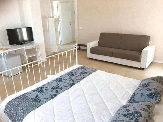 Superior Stüdyo Süit, Balkon, Kısmi Deniz Manzaralı