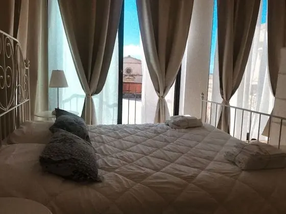 Superior Tek Büyük Yataklı Oda, Deniz Manzaralı