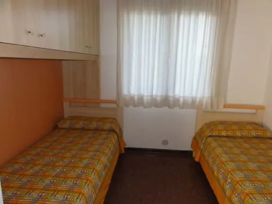 Apart Daire, 3 Yatak Odası (B50232)