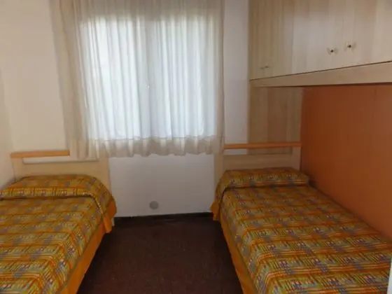 Apart Daire, 3 Yatak Odası (B50243)