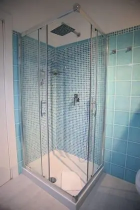 Superior Tek Büyük veya İki Ayrı Yataklı Oda