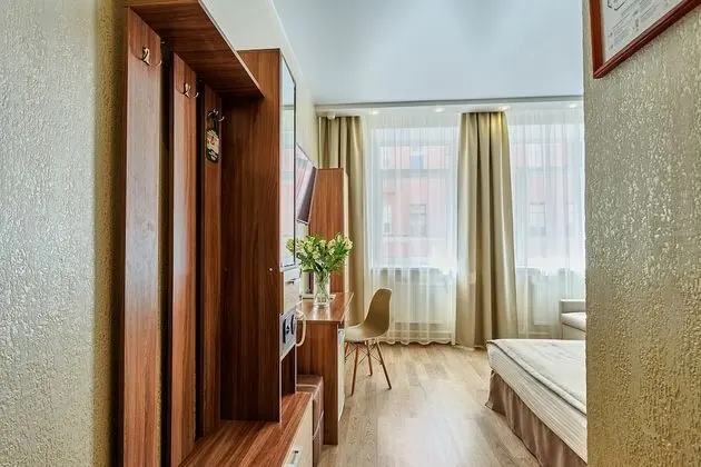 Comfort Tek Büyük Yataklı Oda