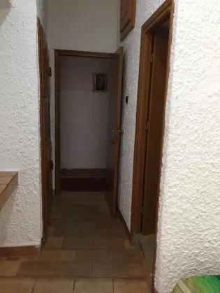 Üç Kişilik Oda, Birden Çok Yatak, Avlu Manzaralı