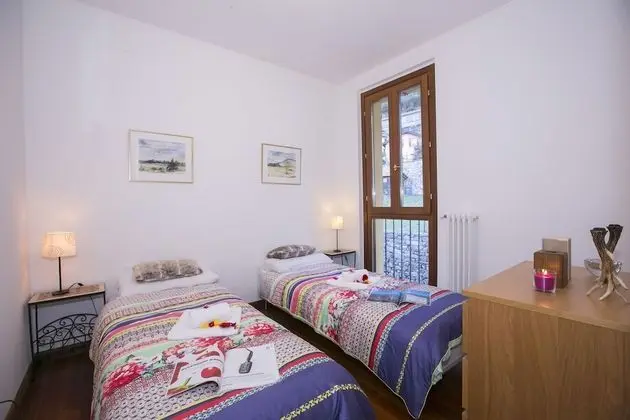 Family Apart Daire, Birden Çok Yatak, 2 Banyolu, Bahçeli (Regina Villetta)