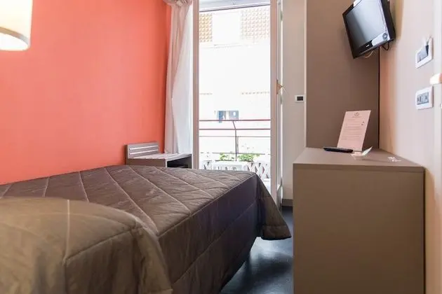 Tek Büyük Yataklı Oda (Small)