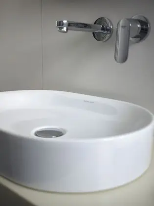 Üç Kişilik Oda, Balkon