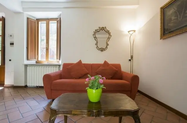 Exclusive Apart Daire, Avlu Manzaralı