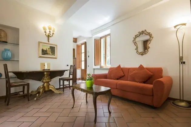 Exclusive Apart Daire, Avlu Manzaralı