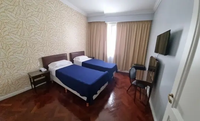 Oda, 2 Tek Kişilik Yatak