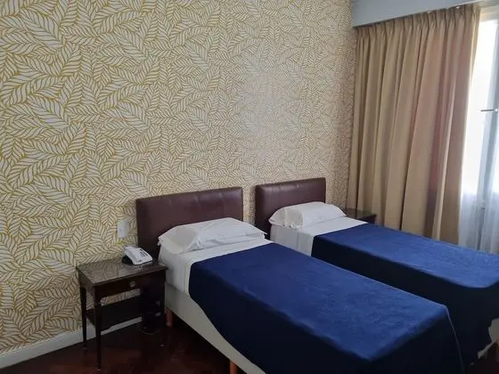 Oda, 2 Tek Kişilik Yatak
