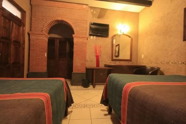 Tek Büyük Yataklı Oda