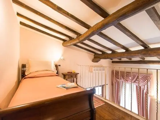 Süit (up to 4 people)