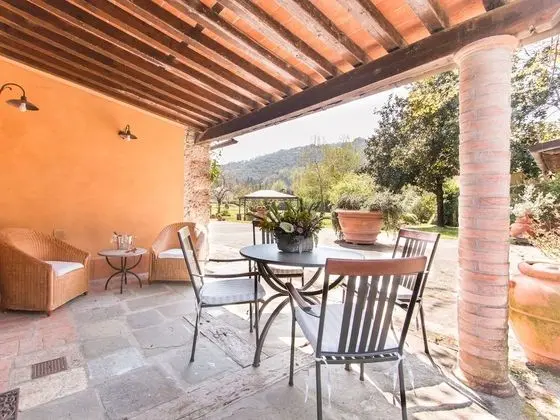 Süit (up to 4 people)