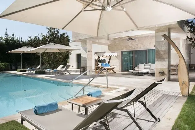 Emerald Villa