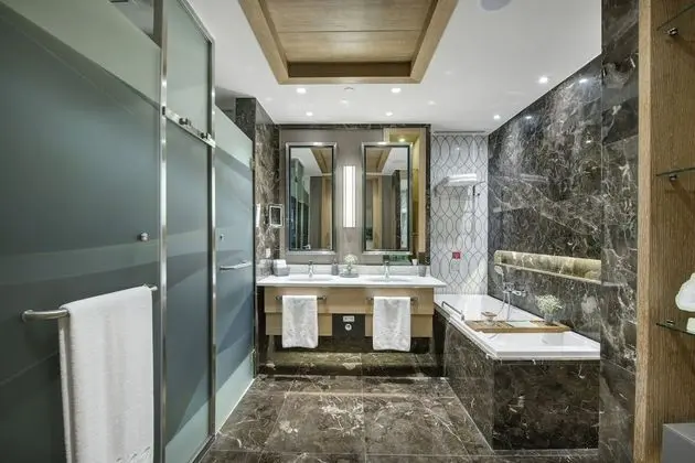 Jade Room