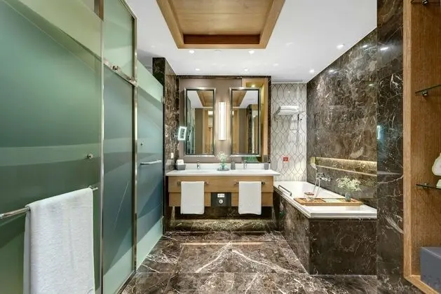 Jade Room