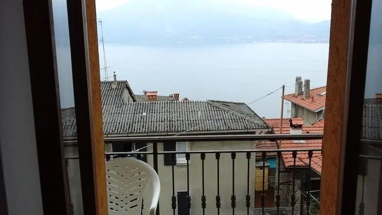 Oda, Balkon, Göl Manzaralı