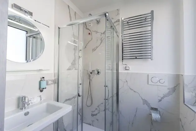 Economy Tek Büyük Yataklı Oda