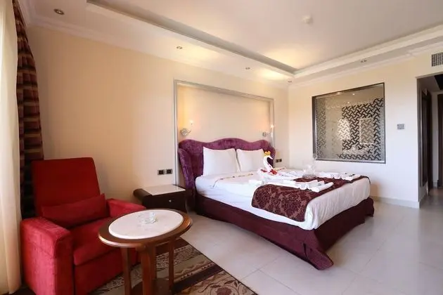 Deluxe Tek Büyük Yataklı Oda, Deniz Manzaralı