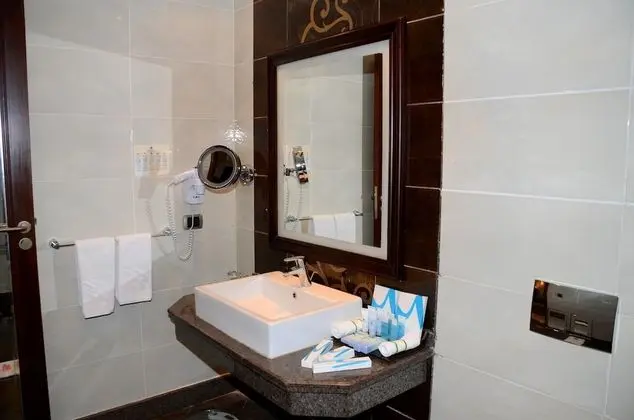 Deluxe Tek Büyük Yataklı Oda, Deniz Manzaralı