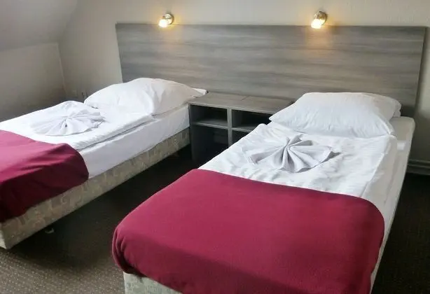 Economy Tek Büyük Yataklı Oda