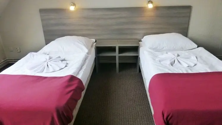 Economy Tek Büyük Yataklı Oda