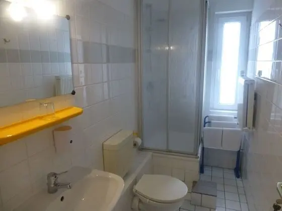 Economy Tek Büyük Yataklı Oda