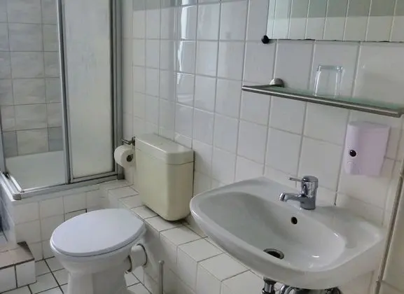 Economy Tek Büyük Yataklı Oda