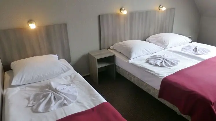 Economy Üç Kişilik Oda