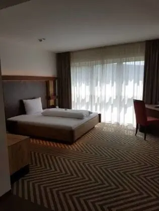 Tek Kişilik Oda, 1 Tek Kişilik Yatak, Sigara İçilmez